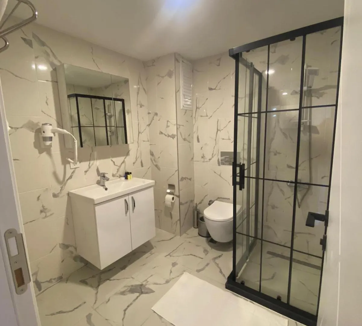 Guest Suites Istanbul Hotell