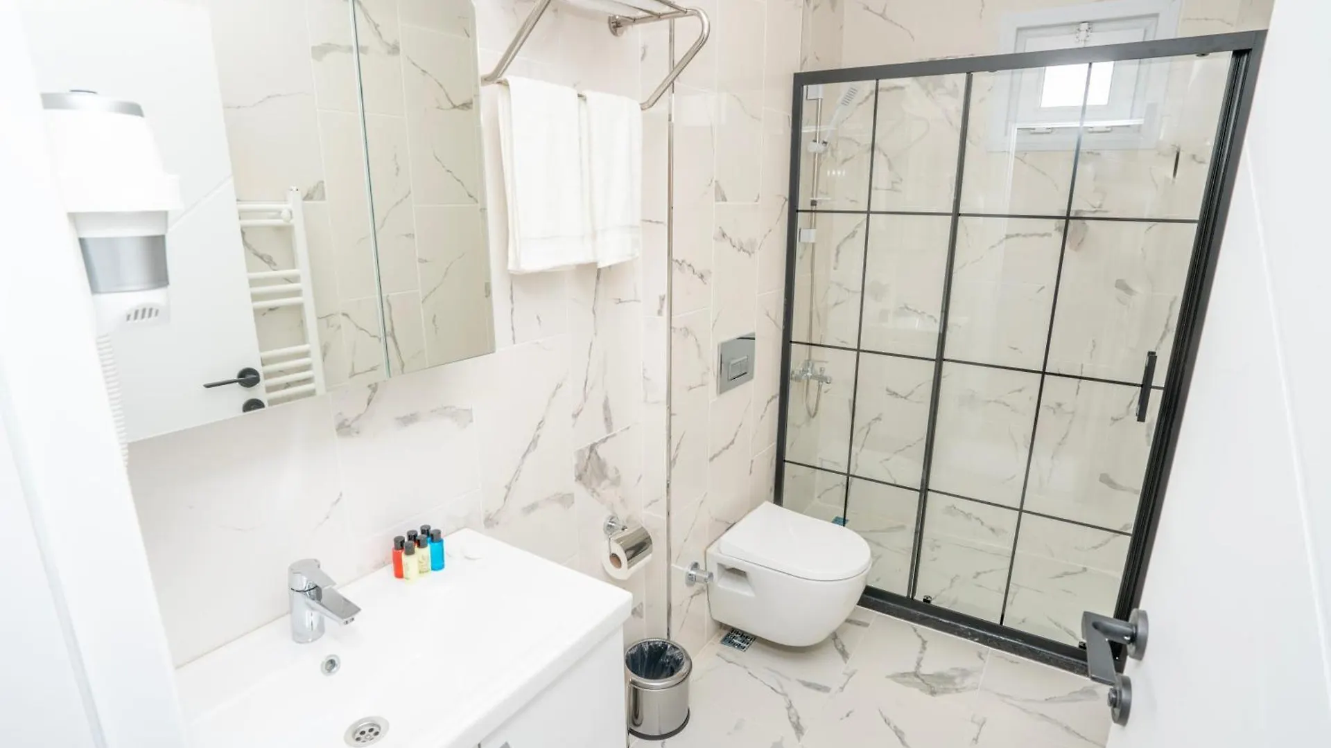 ***** Hotel Guest Suites Istanbul Turkey